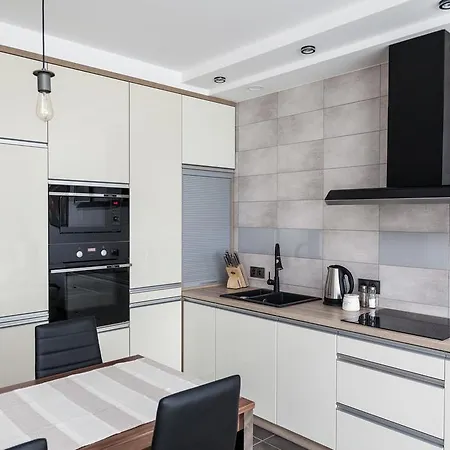 Mazurska Dama - Słoneczny Giżycko