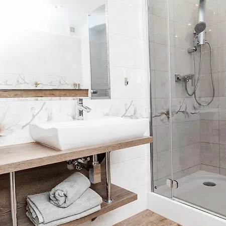 Mazurska Dama - Słoneczny * Giżycko